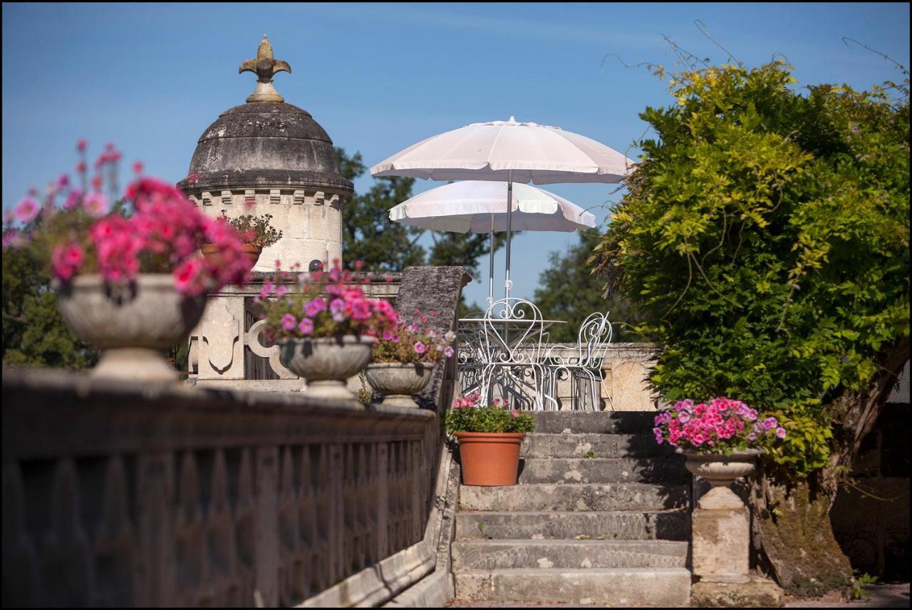 Chateau De La Riviere Bed & Breakfast La Riviere  Exterior photo